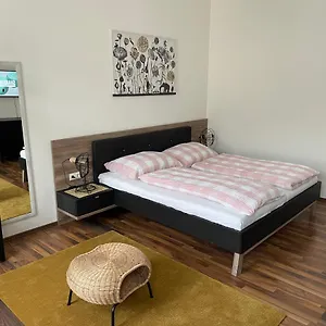  Apartament Gesamte In Zentrumsnaehe