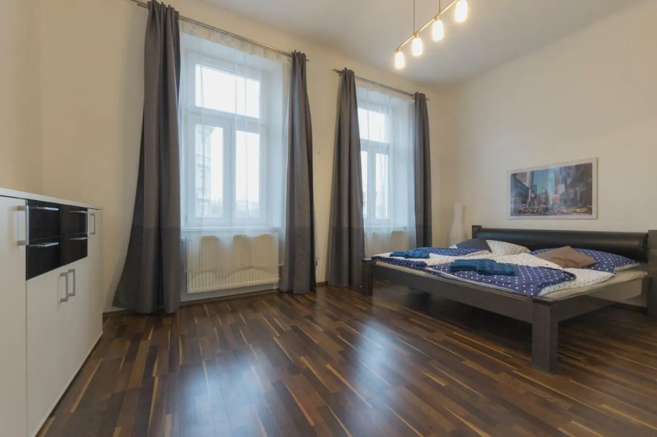 Spacious Apartment In Center With Terrace Wien Österreich