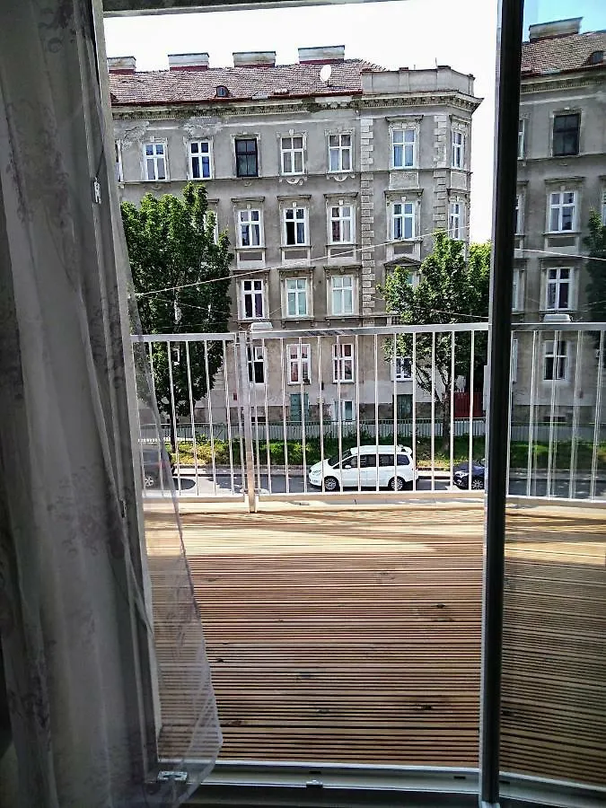 Spacious Apartment In Center With Terrace Vienna