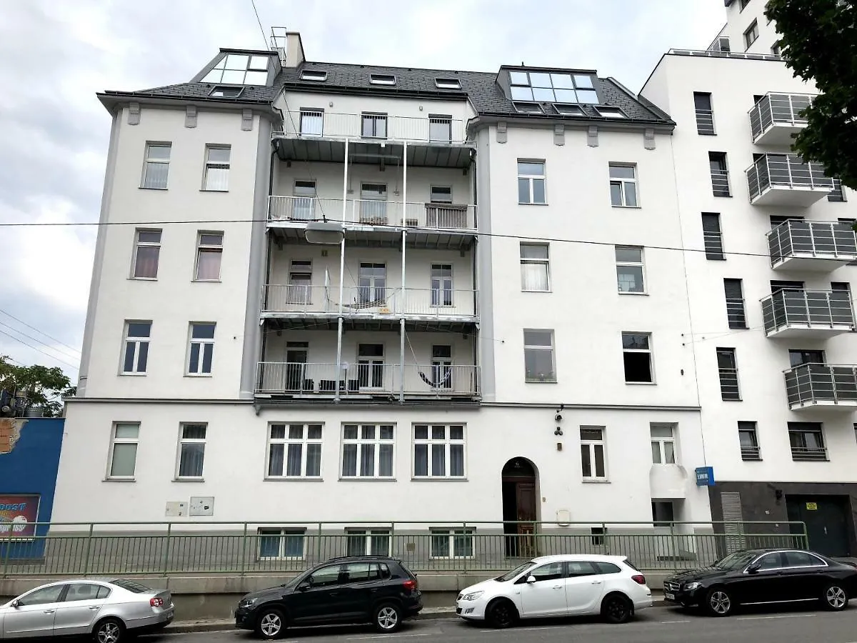 Spacious Apartment In Center With Terrace Vienna Austria